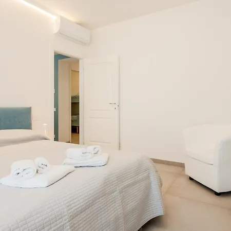 Guesthost - Mare Monti 1-5-6-8 * Nicola