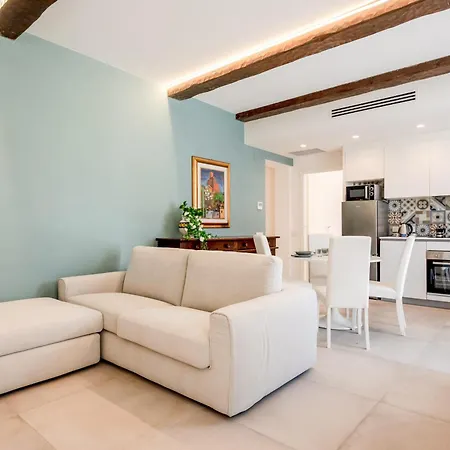 Apartman Guesthost - Mare Monti 1-5-6-8 *