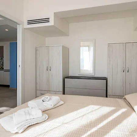 Appartement Guesthost - Mare Monti 1-5-6-8 *