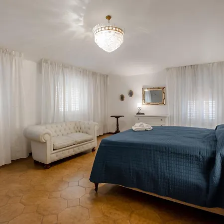 Guesthost - Mare Monti 1-5-6-8 Appartement Nicola