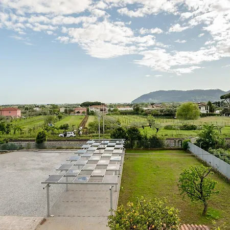 Guesthost - Mare Monti 1-5-6-8
