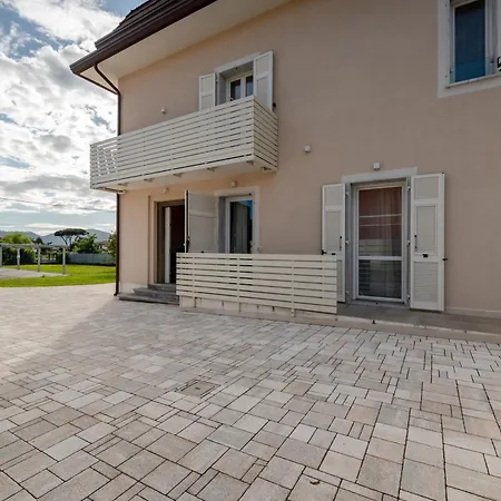 Guesthost - Mare Monti 1-5-6-8 Appartement *