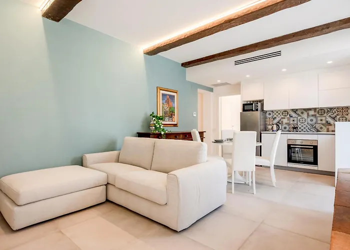 Apartman Guesthost - Mare Monti 1-5-6-8 *