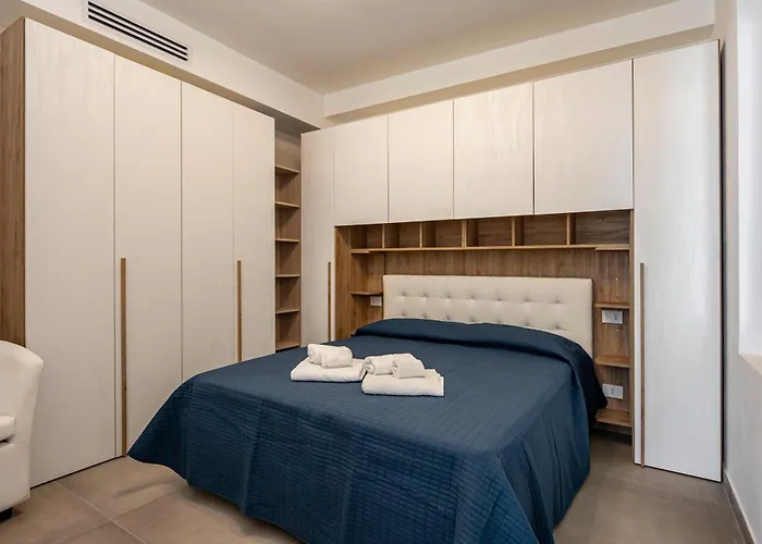 Guesthost - Mare Monti 1-5-6-8 Apartman